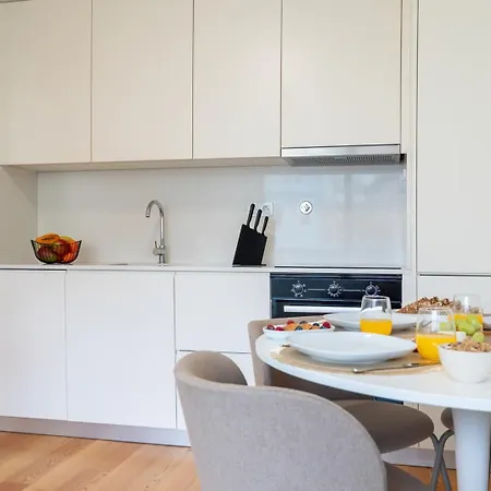 Modern & Bright Flat In Cedofeita By Hostwise 아파트