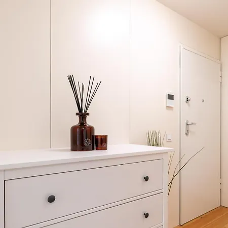 Modern & Bright Flat In Cedofeita By Hostwise Apartamento Oporto