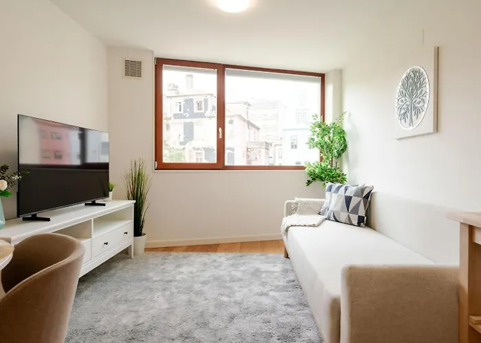 Modern & Bright Flat In Cedofeita By Hostwise *