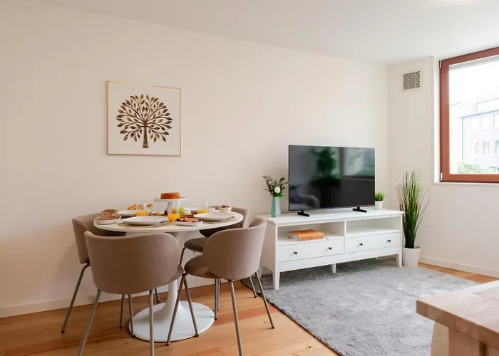 Modern & Bright Flat In Cedofeita By Hostwise *